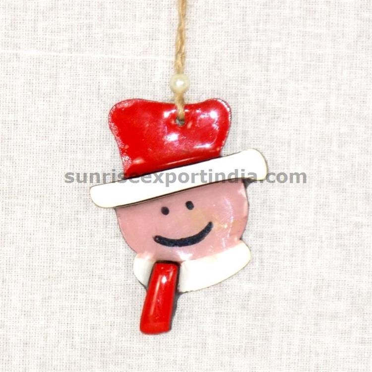 CHRISTMAS DECORATION HANGING RESIN SNAOMAN