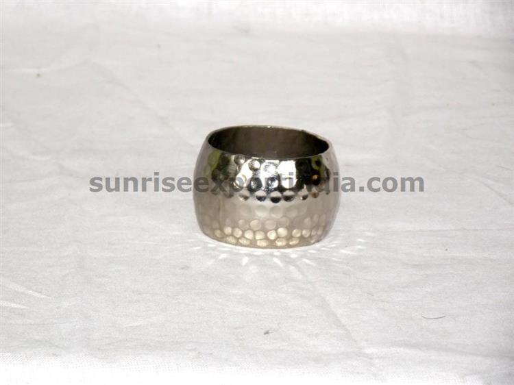 NAPKIN RING HAMMERED RING